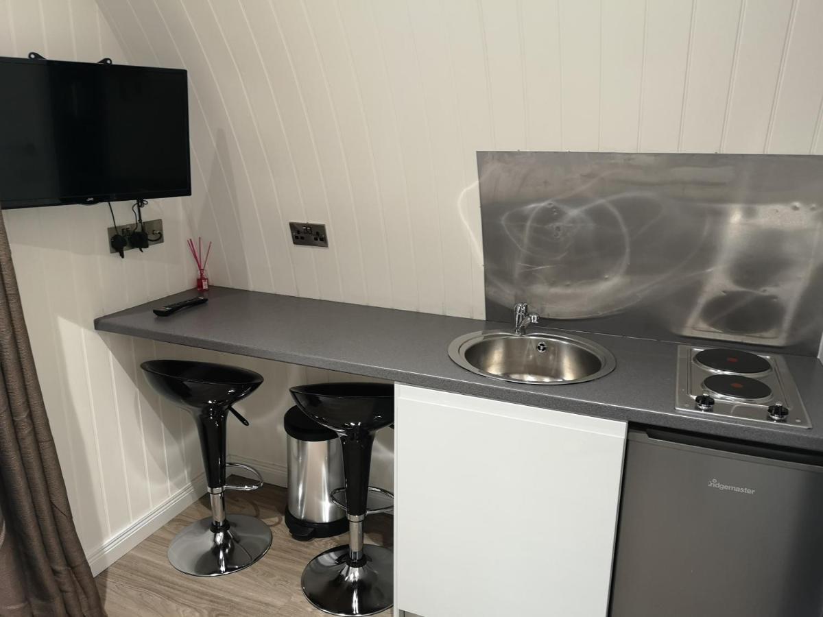 The Pod-Hot Tub-Woodland Lodges-St Clears-Carmarthen Exterior photo