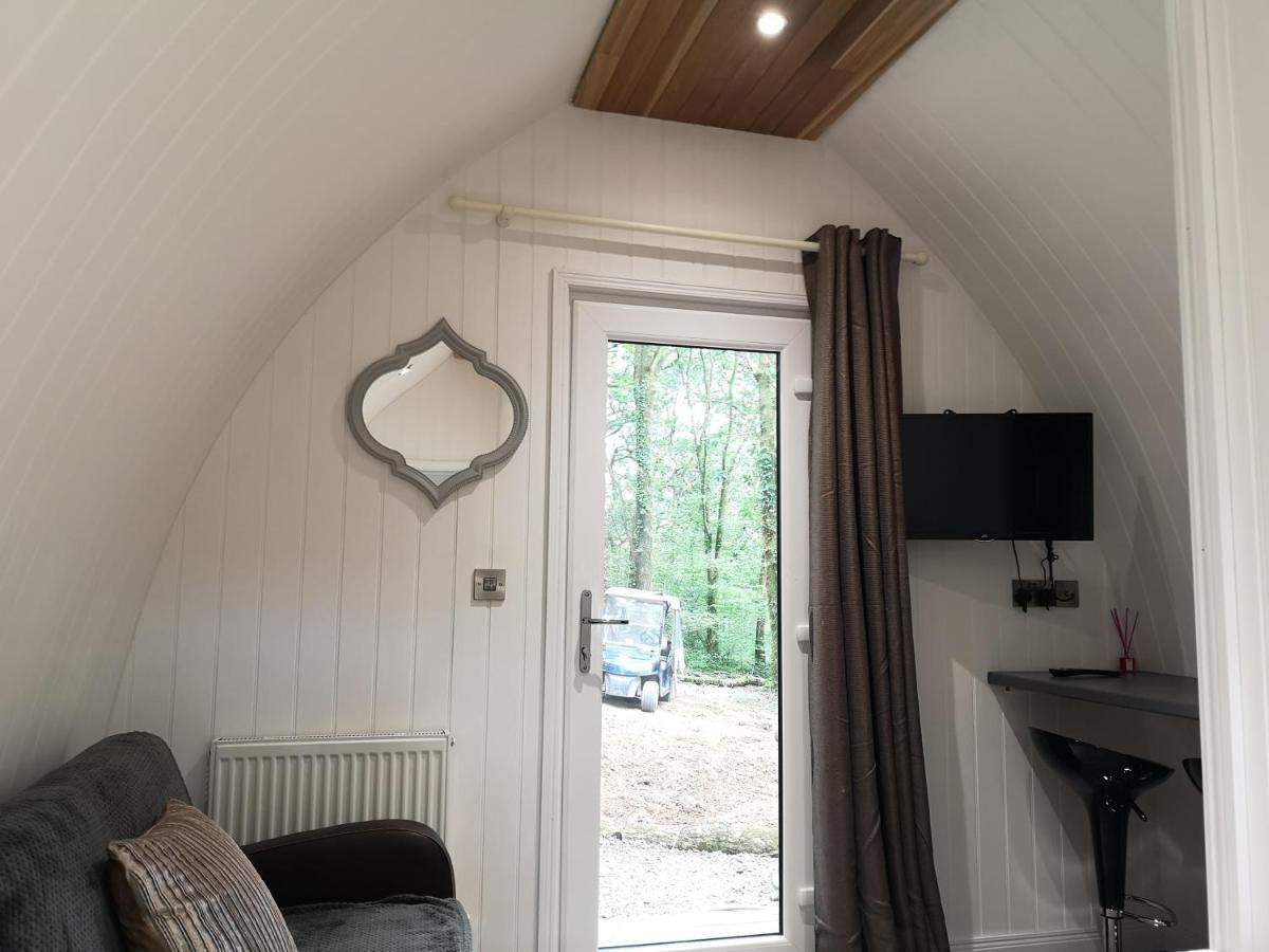 The Pod-Hot Tub-Woodland Lodges-St Clears-Carmarthen Exterior photo